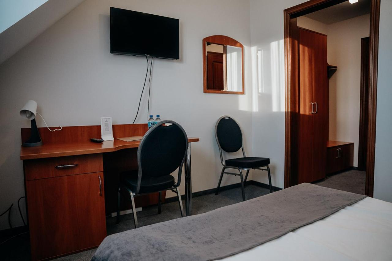 Hotel Resident Nowa Sarzyna المظهر الخارجي الصورة
